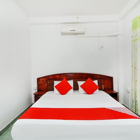 Airport Green View Resort Andiambalama Exterior foto